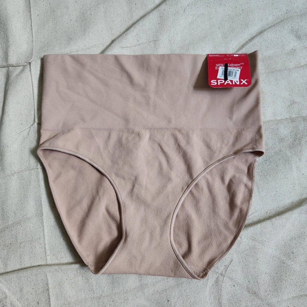 New Spanx EcoCare Shaping Brief Panties Toasted Oatmeal S High Rise 40047R Small